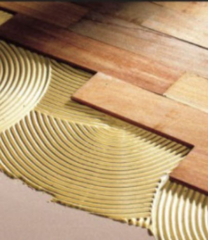 Instalador profissional de pisos de madeira